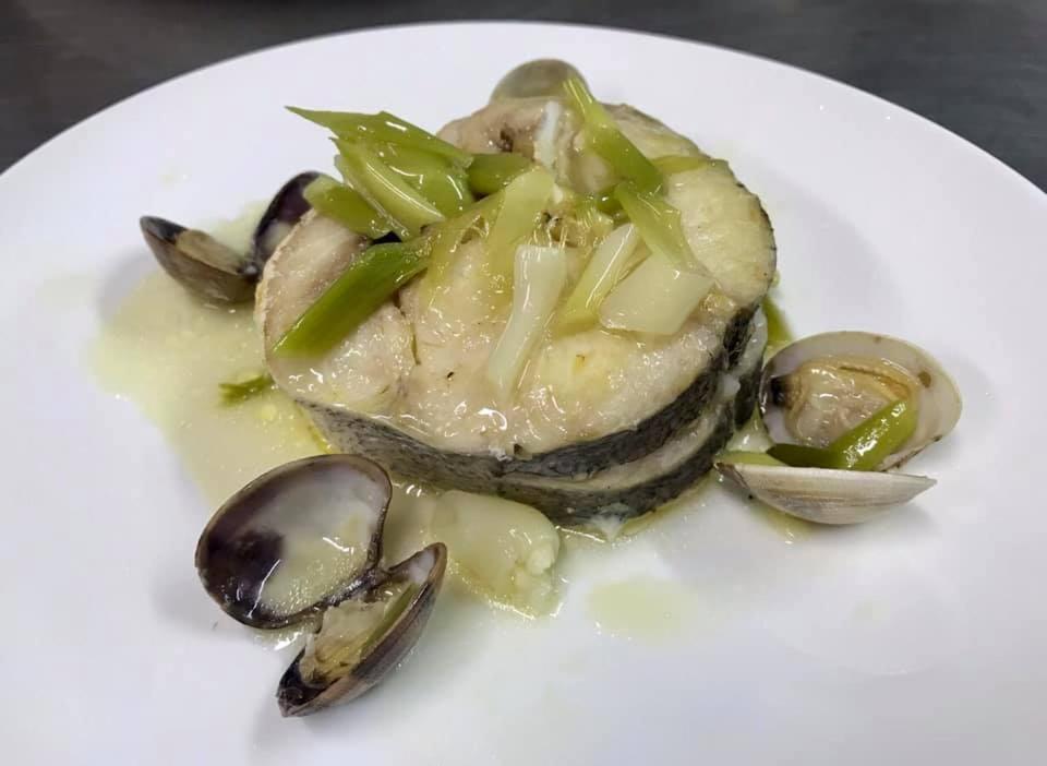 Hotel El Cobertizo Plasencia del Monte 外观 照片